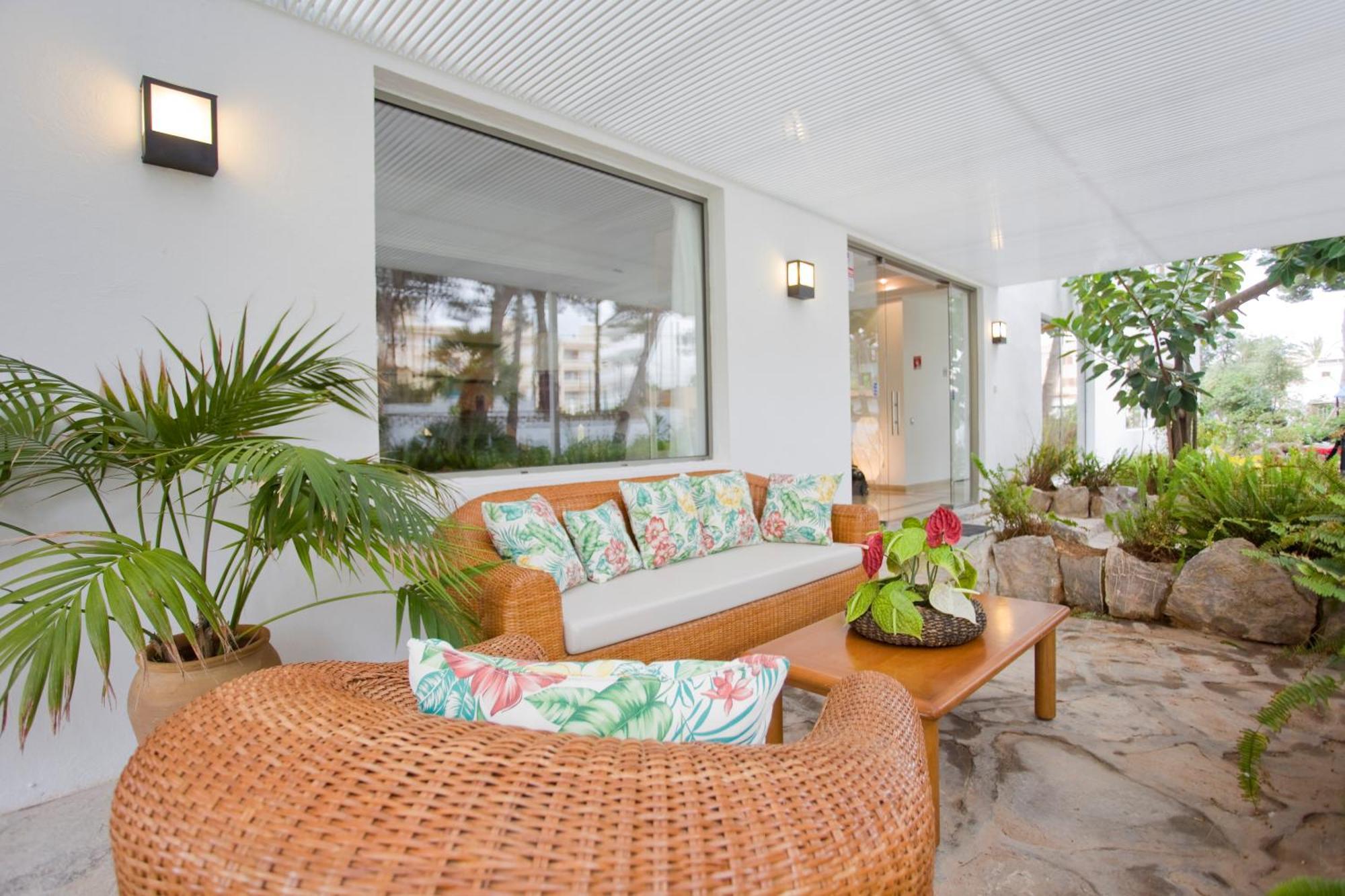 Petit Garden Hotel By Flacalco Cala Ratjada  Dış mekan fotoğraf